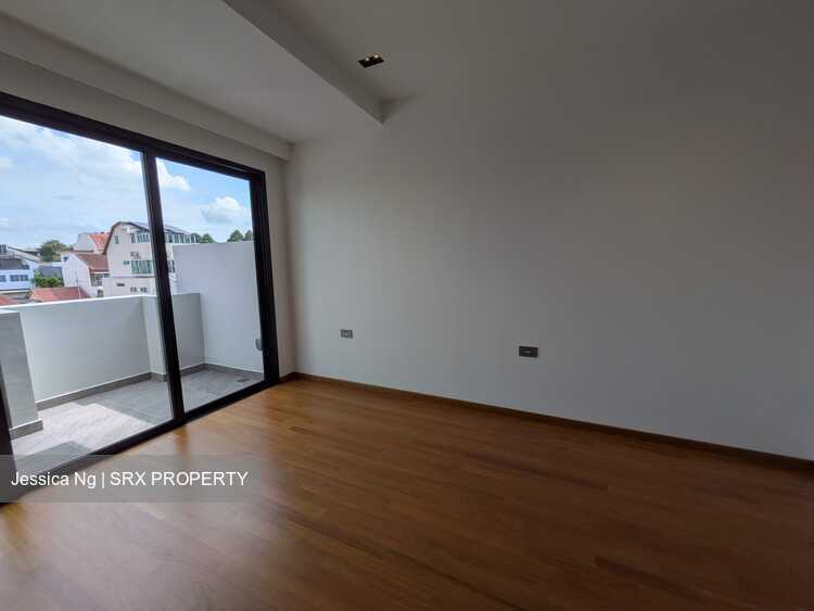 Sembawang Straits Estate (D27), Terrace #578496791